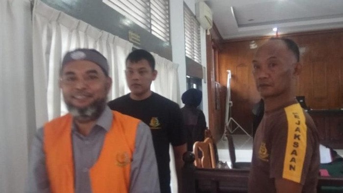 Panglima Kelompok Kemerdekaan Aceh Didakwa Sebarkan Ujaran Kebencian Panglima Kelompok Kemerdekaan Aceh Didakwa Sebarkan Ujaran Kebencian