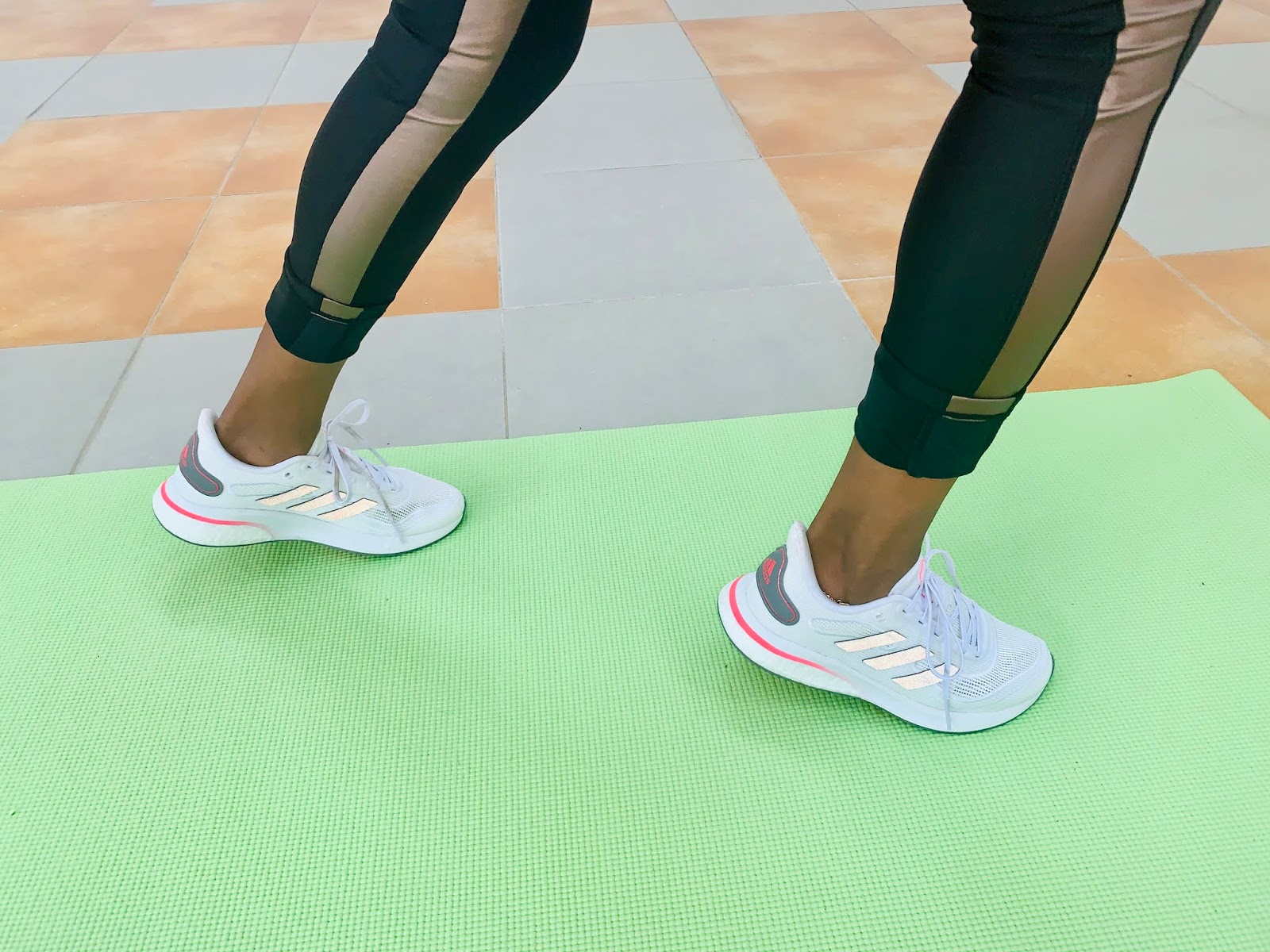Espejismo ayudar Finanzas LaMoumous Fashion Blog: 5 reasons why I love my Adidas Supernova Running Shoes Espejismo ayudar Finanzas LaMoumous Fashion Blog: 5 reasons why I love my Adidas Supernova Running Shoes