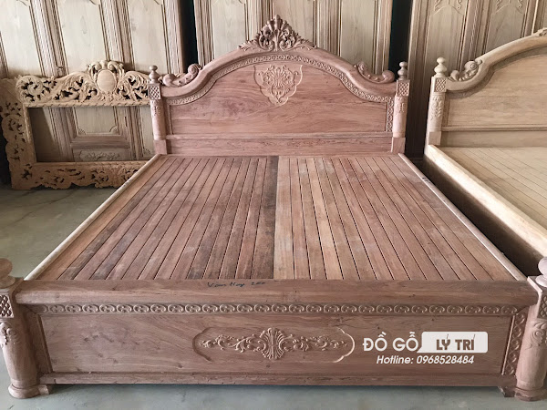 Giường ngủ gỗ gõ đỏ kích thước 2m x 1m8 và 2m2 x 2m