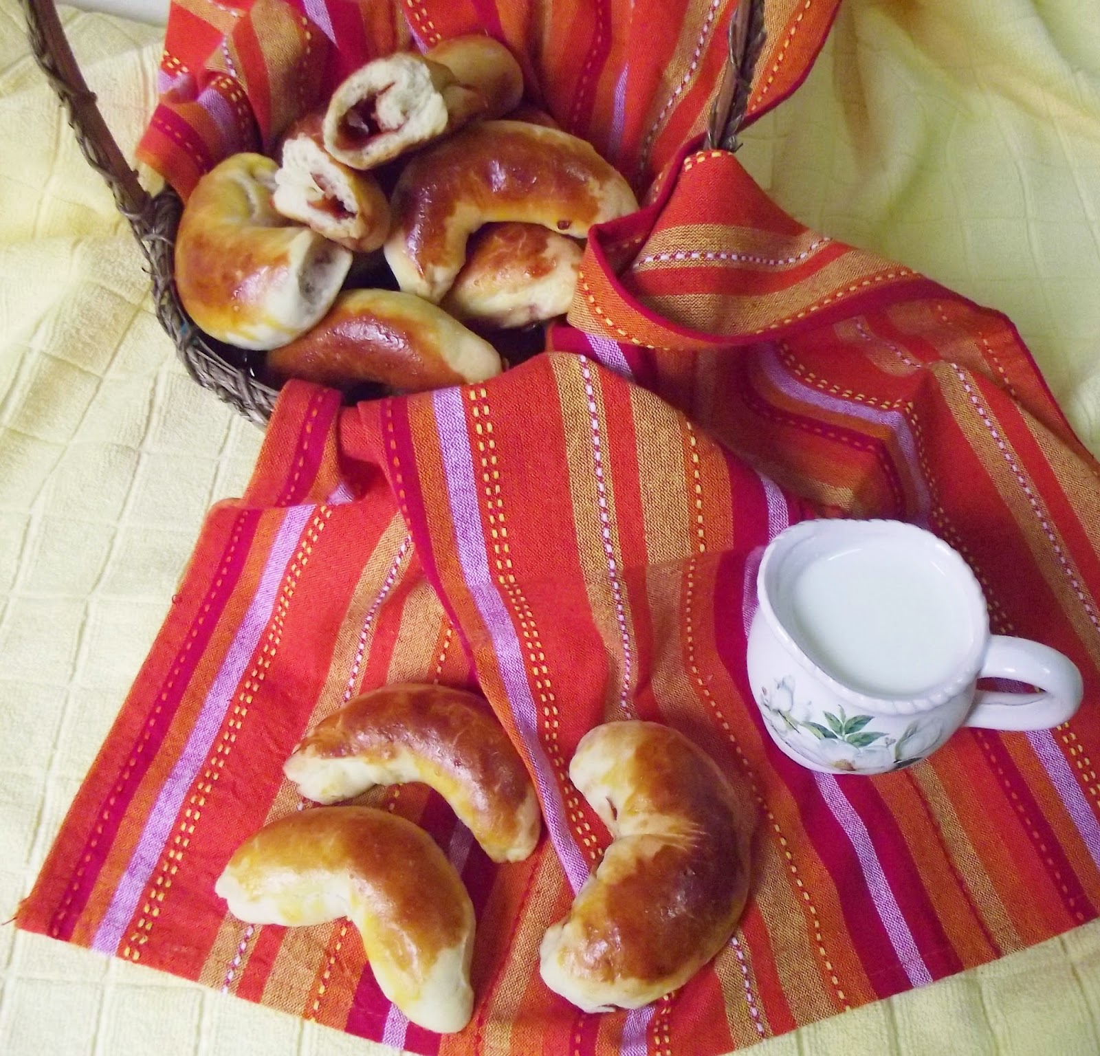 Cornuri de Bratislava(Pozsonyi kifli)