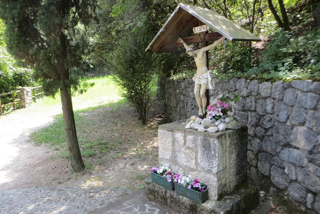 bastione riva del garda chiesetta santa barbara