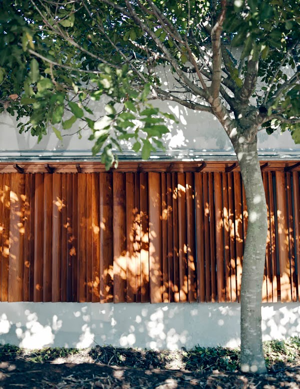 simplicity love D House, Australia Donovan Hill