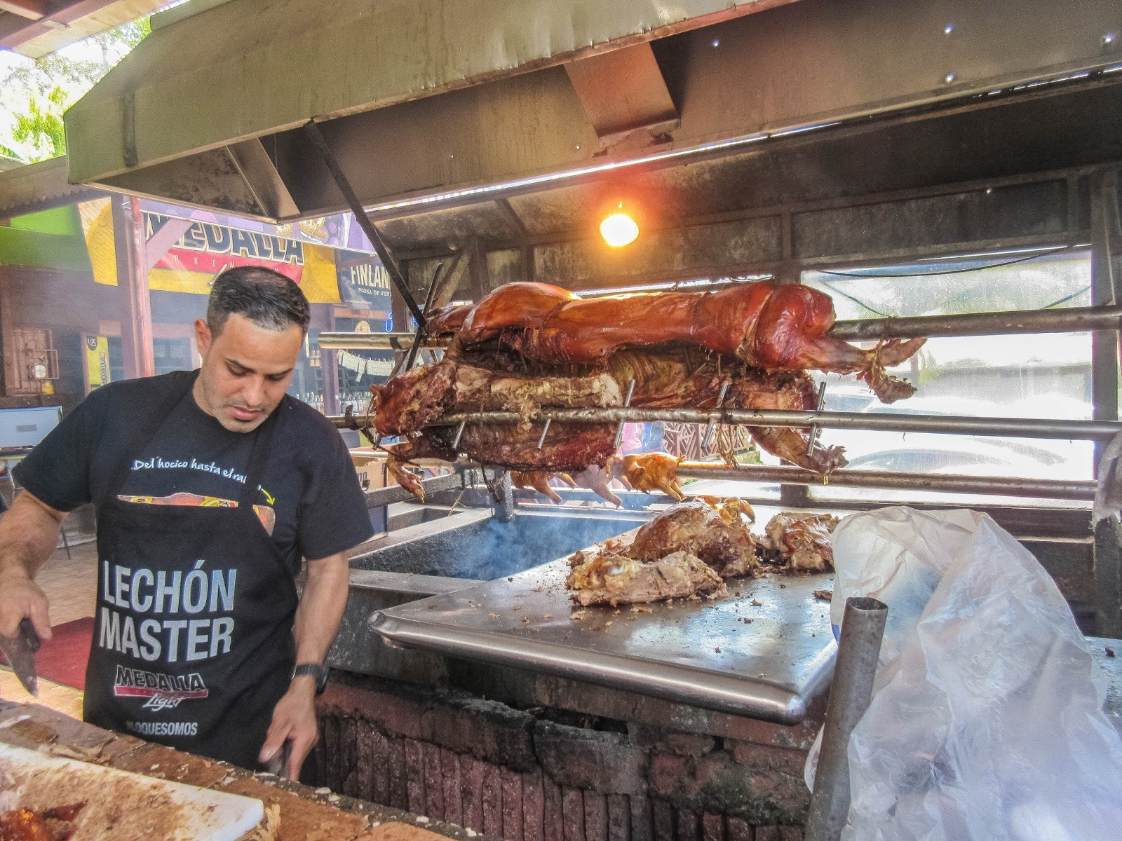 Souvenir Chronicles PUERTO RICO LUNCH AT A LECHONERA ON PORK HIGHWAY
