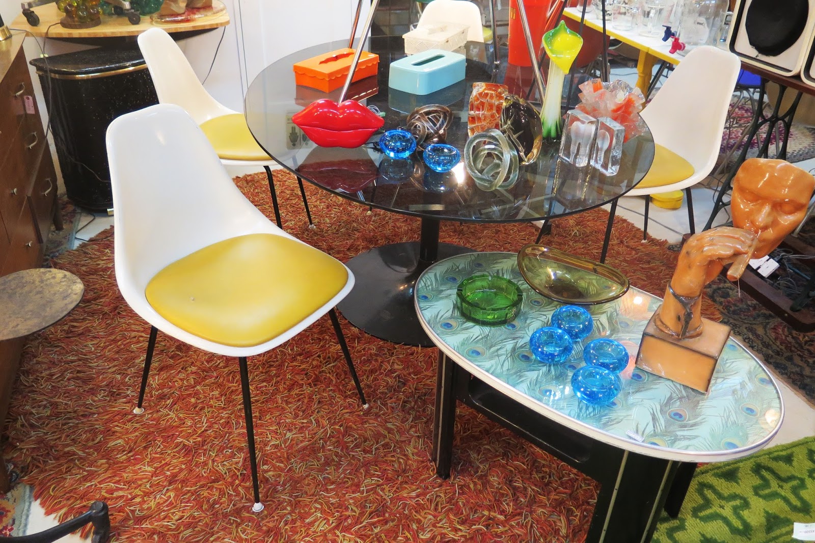 Want Antique Inc 様々なデザインのダイニングチェアのご紹介 Life Store