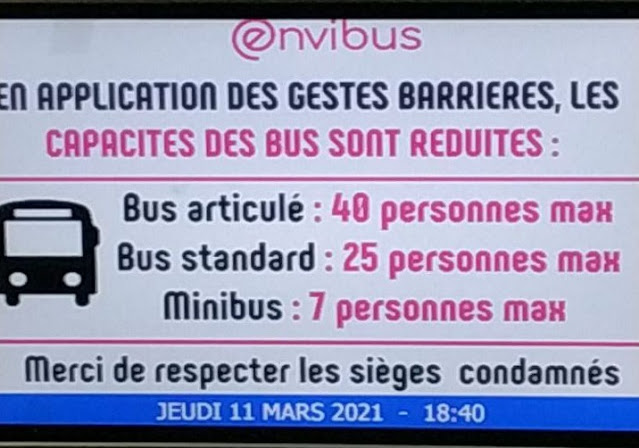 Scritte e loghi stranieri: la sciatteria viaggia sui bus dei subappalti Atac