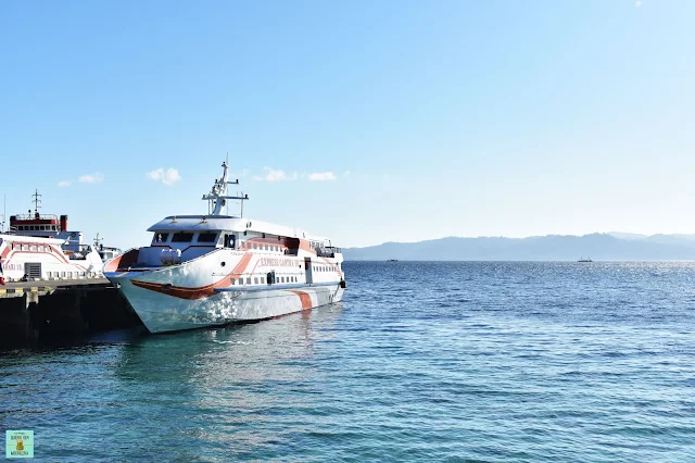 Ferry a Pulau Saparua en Tulehu (Ambon)
