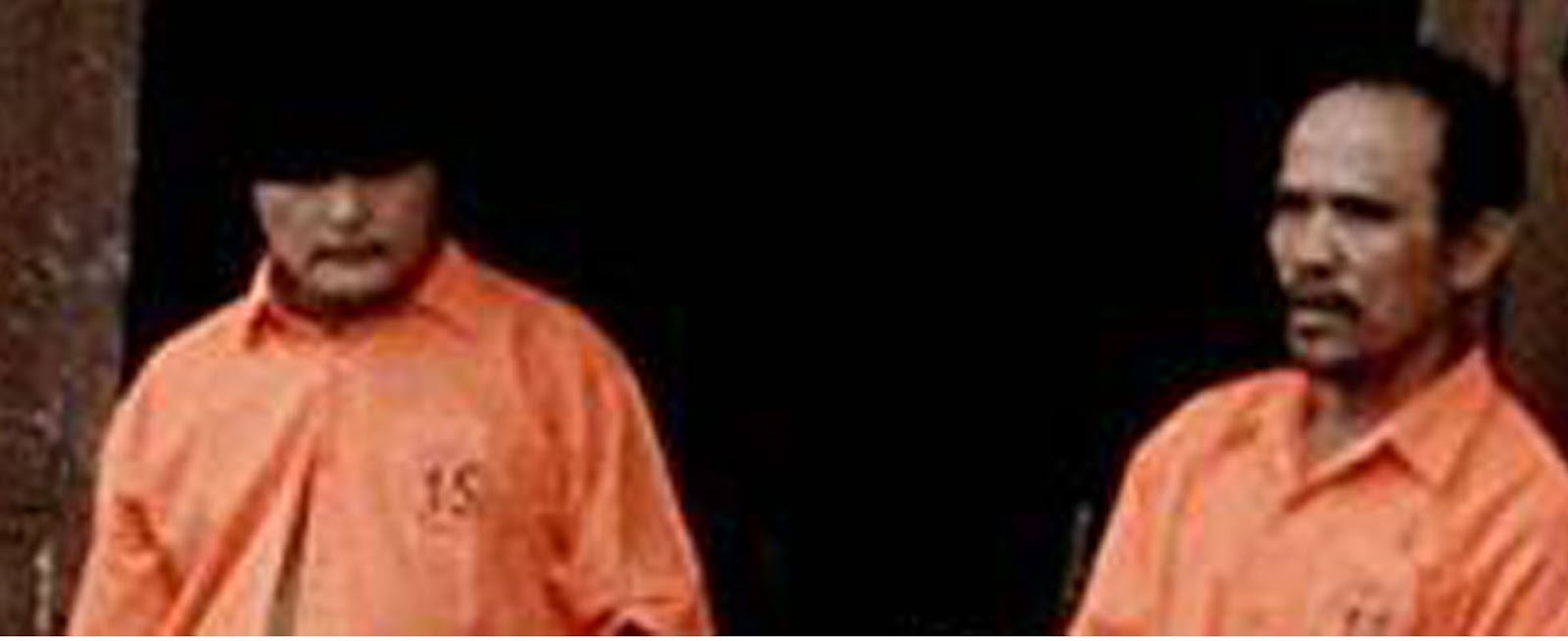 Zainuddin Samosir dan Jamarlen Simanjuntak kedua tersangka pelaku pengoplosan elpiji 3 kg di Asahan. Zainuddin Samosir dan Jamarlen Simanjuntak kedua tersangka pelaku pengoplosan elpiji 3 kg di Asahan.