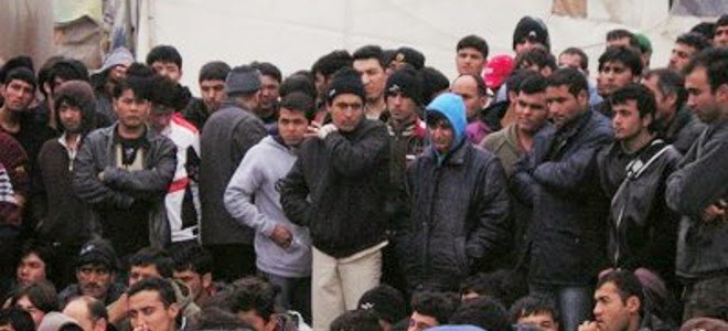 Oι λαθρομετανάστες, ο δημογραφικός κίνδυνος και το ανθρωπιστικό καθήκον