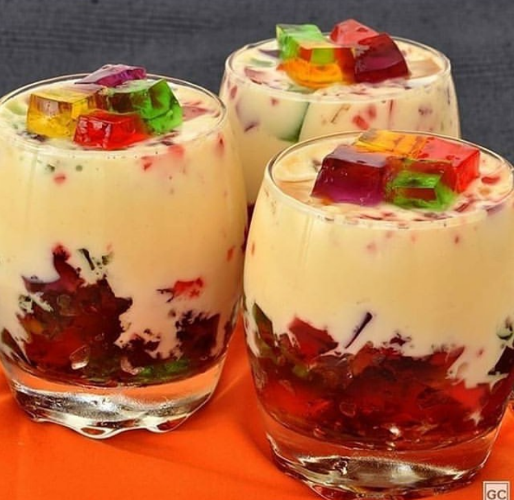Mosaico de Gelatina no Copo - RECEITA QUE DELÍCIA - Mundo das Receitas