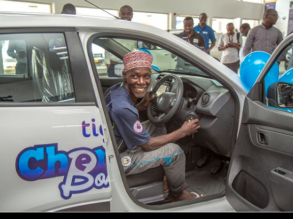 MSHINDI WA PROMOSHENI YA TIGO CHEMSHA BONGO 2019 AKABIDHIWA GARI LAKE