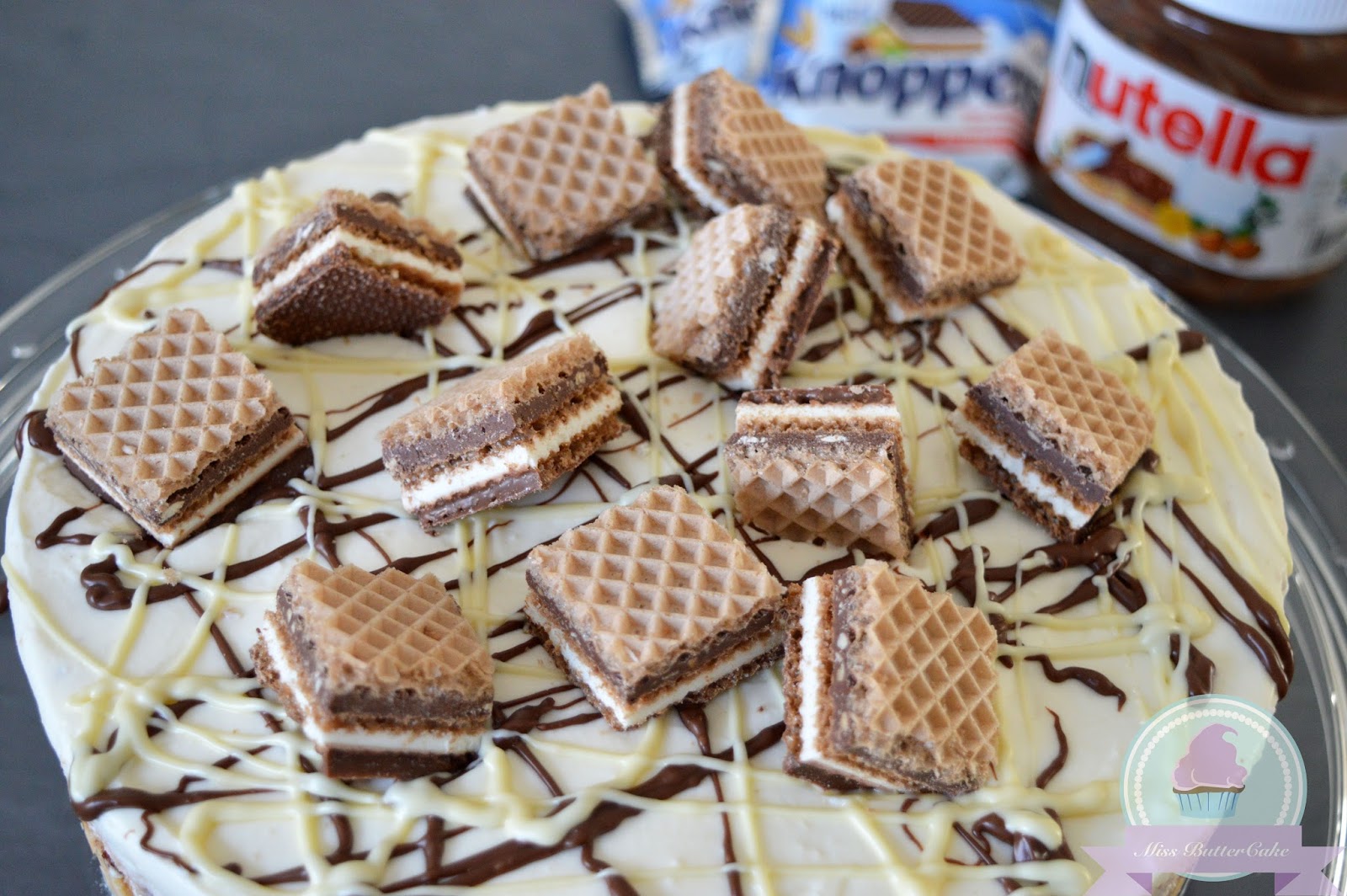 Miss-ButterCake : Knoppers Torte