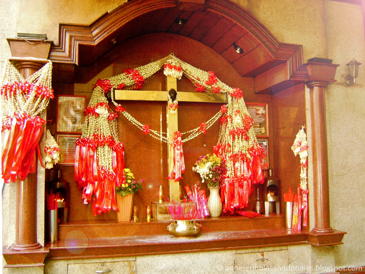 Binondo Manila Chinatown: Santo Cristo de Longos Shrine