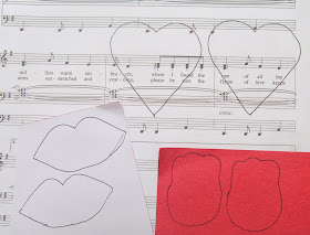 Make your own Valentine cupcake toppers