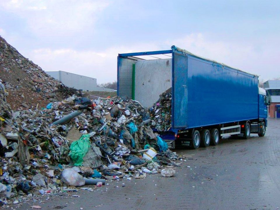 транспортировка промышленных отходов. вывоз тбо. транспортировка отходов. утилизация на полигоне тко. транспортировка мусора.