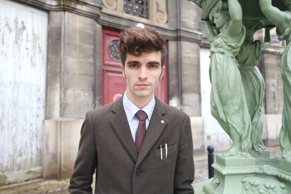 BLOG-MODE-HOMME_STYLE-Uniqlo-lemaire-montblanc-stylo-dockers-cravate-seidensticker-ted-baker_frye-company-veste-trois-boutons-atelier-particulier_mec - 2