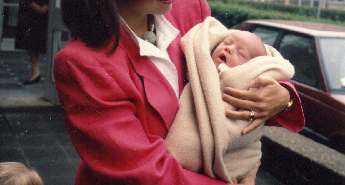 Royalement Blog: Archives : naissance du prince Louis de Luxembourg en 1986