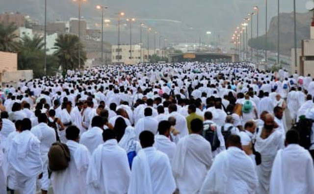 Yang Sedang Tidak Wukuf Di Arafah, Cobalah 'Berwukuf' Sejenak Dan Bacalah!