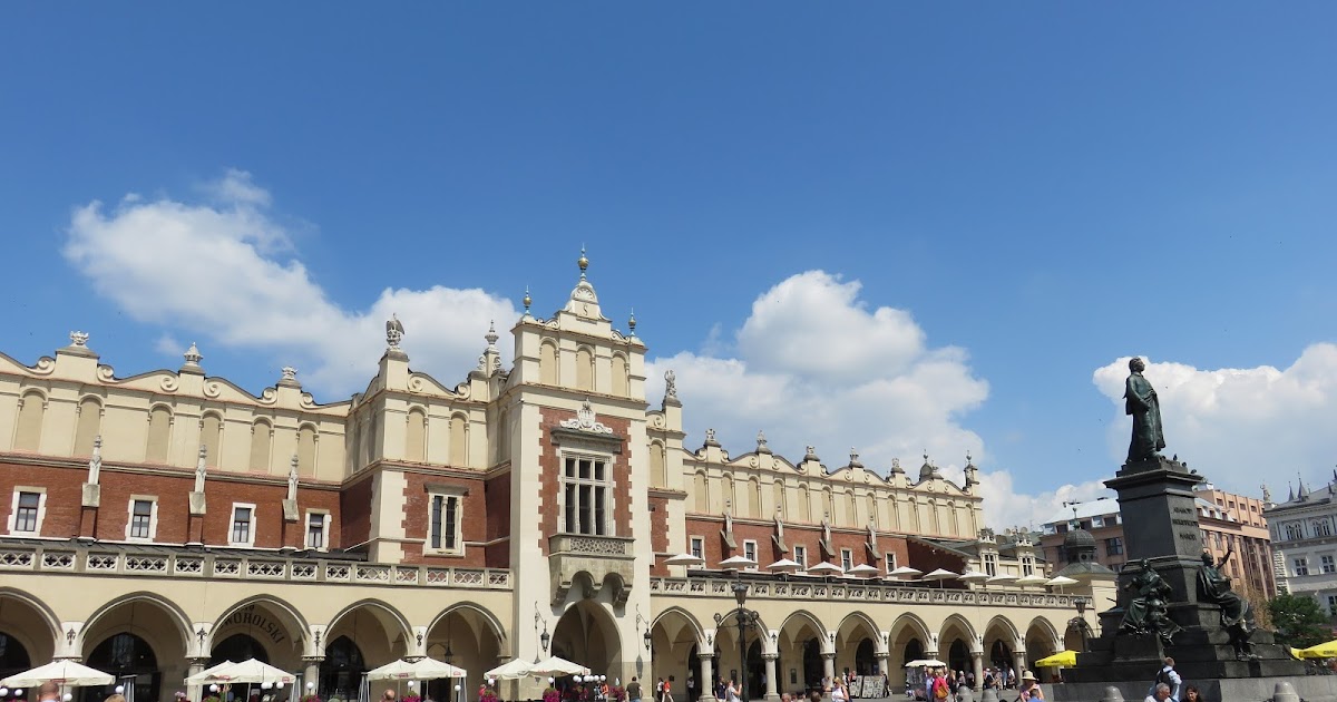Cracovia (Polonia) Sukiennice (Lonja De Paños)