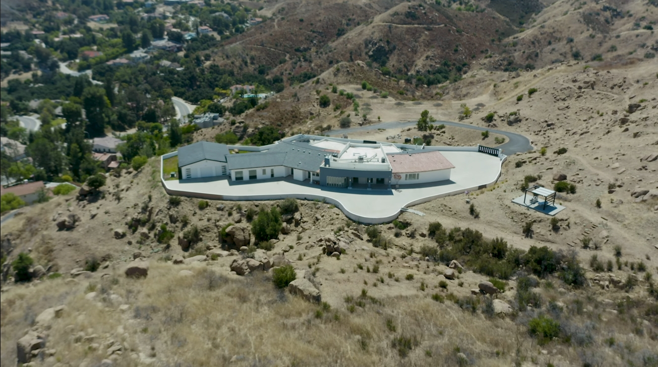 Mansion Interior Design Tour vs. Inside a $5,750,000 Private Estate on Over 31 Acres of Land!