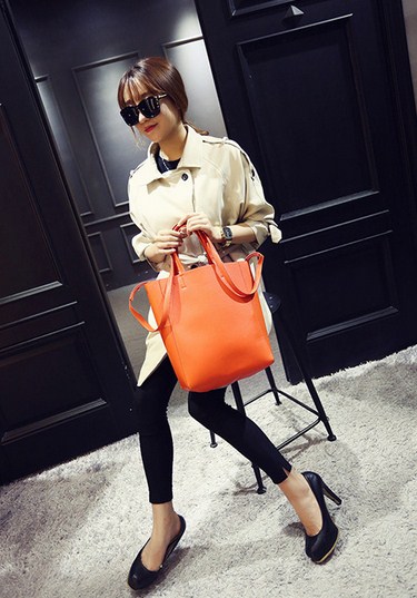 tui xach nu kem day deo cheo thiet ke thuan mau phong cach au my 11 Túi xách nữ kèm dây đeo chéo, thiết kế thuần màu, phong cách Âu Mỹ