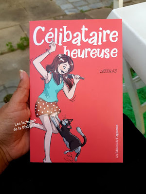 Célibataire heureuse