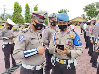 Usai Apel Pagi, Handphone Personel Polres Aceh Timur Diperiksa Provost September 20, 2021