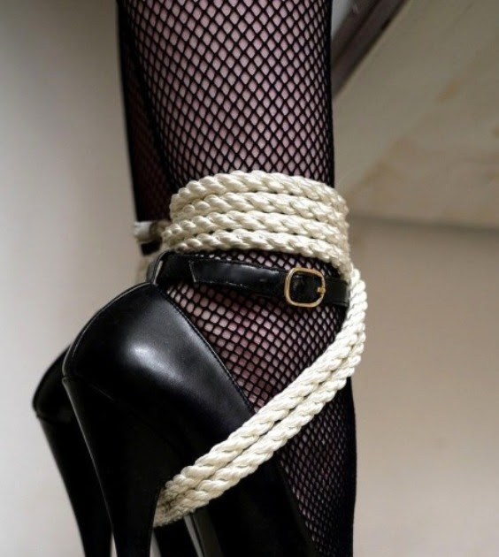 High heels with ropes and chains