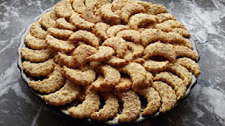 حلوة الهلال 