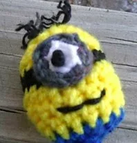 http://www.ravelry.com/patterns/library/little-guys-stuffies-and-ornaments-minion-balls