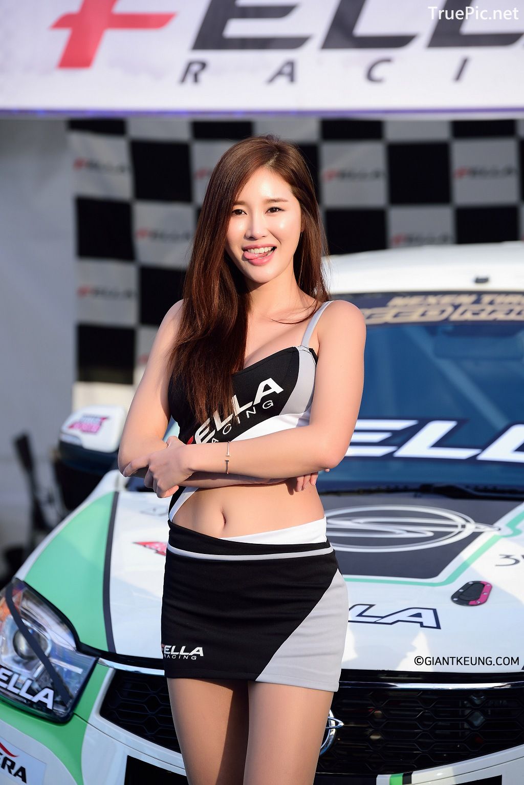 Image-Korean-Racing-Model-Cheon-Se-Ra-At-Incheon-Korea-Tuning-Festival-TruePic.net- Picture-11