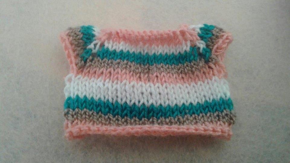 Кофта для зайчика спицами