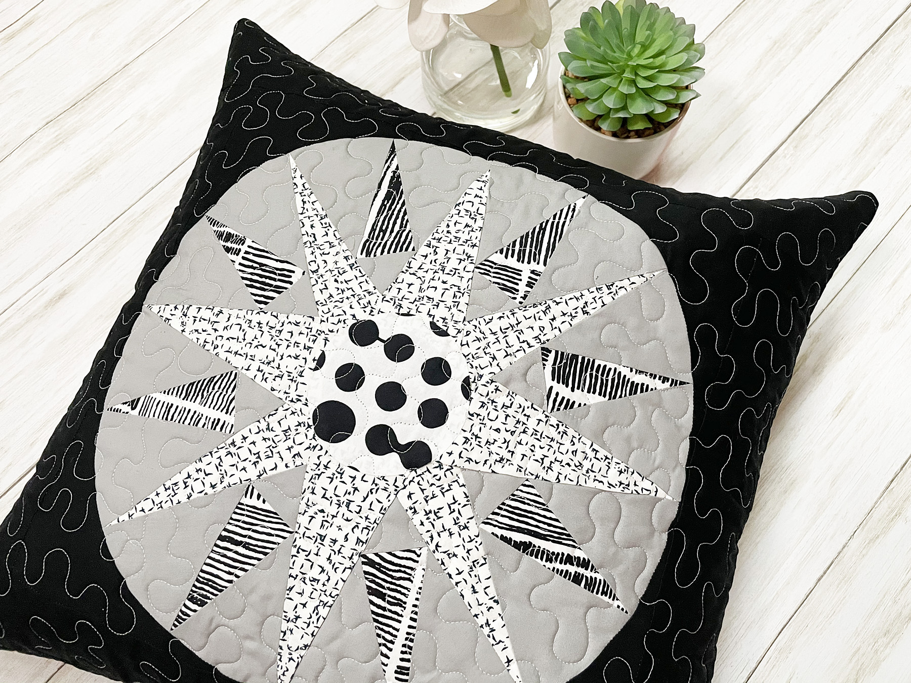 A Bit of Scrap Stuff Sewing, Quilting, and Fabric Fun Mariner's