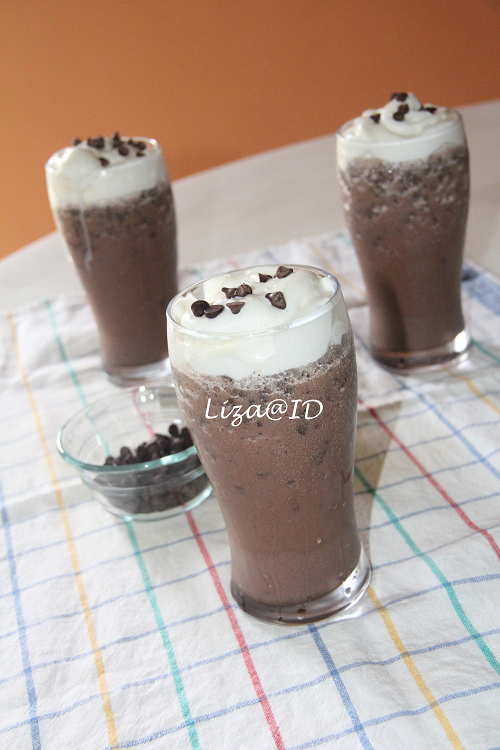 INTAI DAPUR Homemade Double Chocolate Chip Frappe.