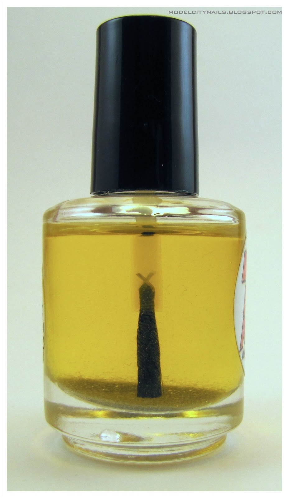 Model City Nails Wonder Beauty USO Rosie and Cuticle Oil