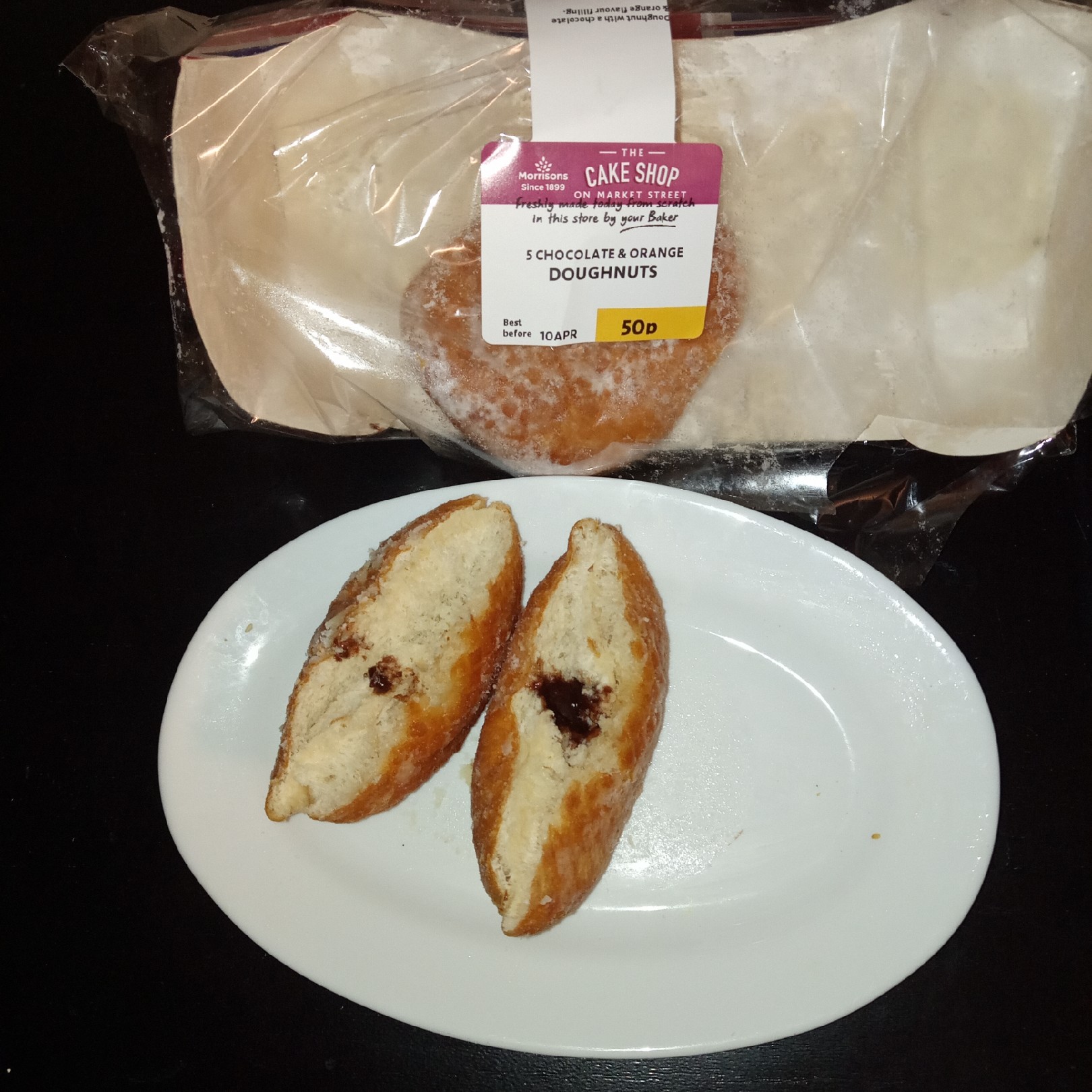 Supersupergirl's Food Reviews Morrisons chocolate & orange donut