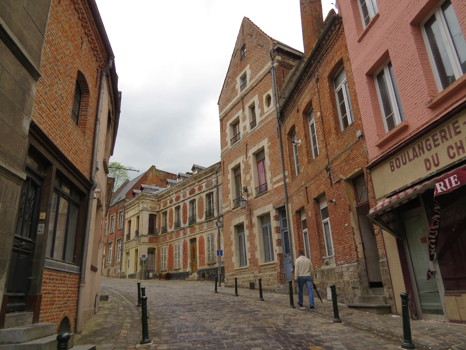 L'Envol du Lucane Le blog d'OLEM Le 1er mai à Guise (02) / Episode 7