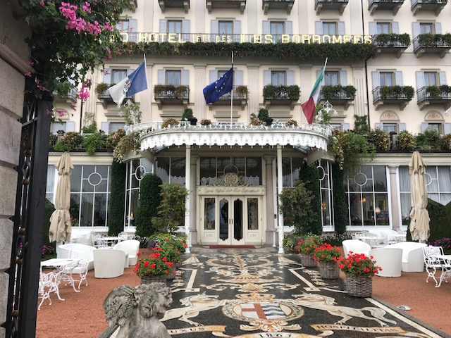 イタリア・ストレーザのマッジョーレ湖に面したグランド・ホテル