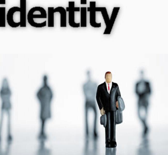 Pengertian Identitas Diri