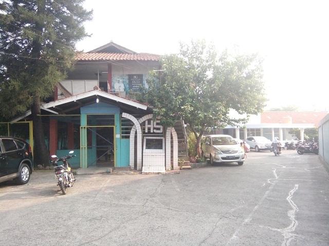 Berenang Murah dan Petugas Yang Sigap di Kolam Renang HS ...