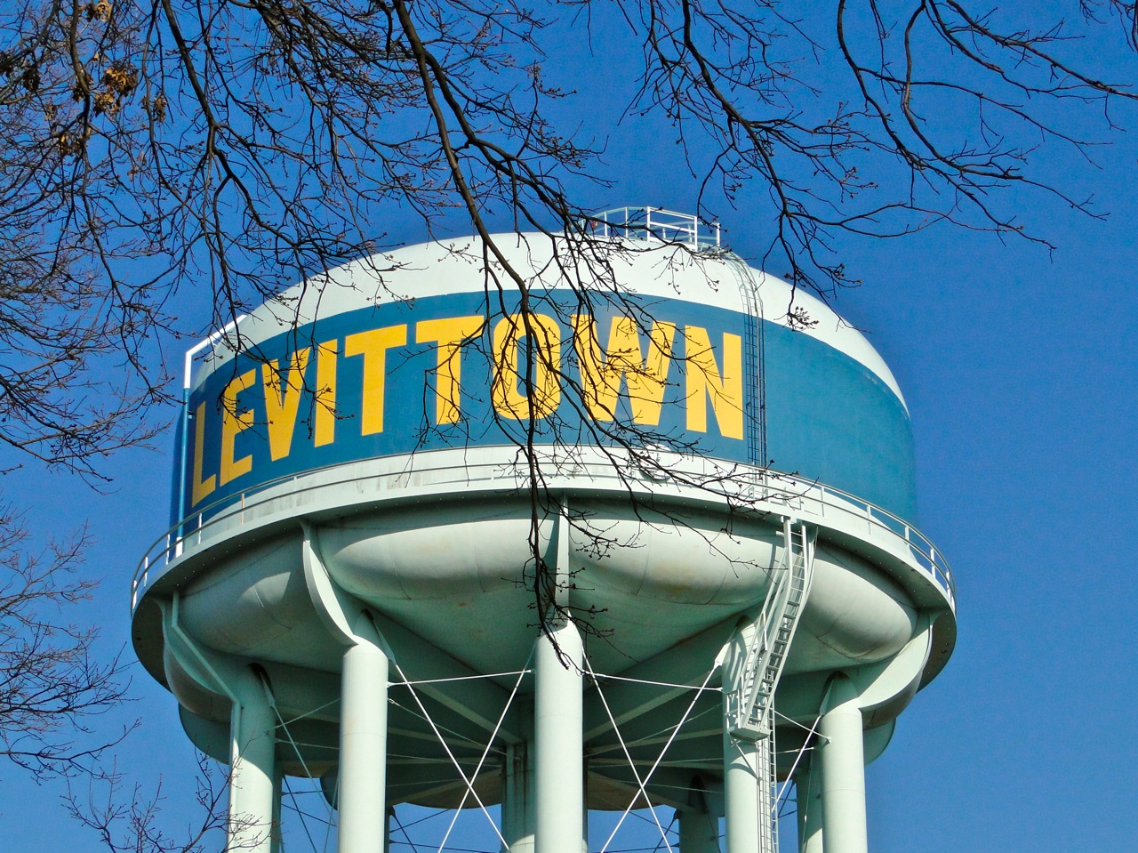 Early Levittown NY and Beyond By Frank Barning and Friends