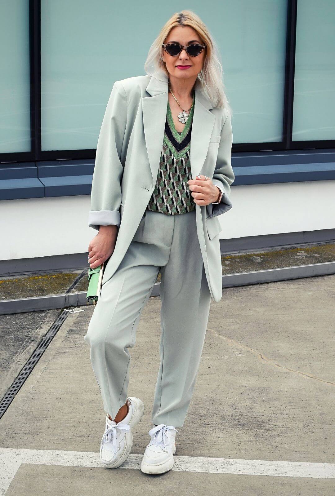 So kombinierst Du Pastell! Oversize Zweiteiler plus Outfitgalerie und