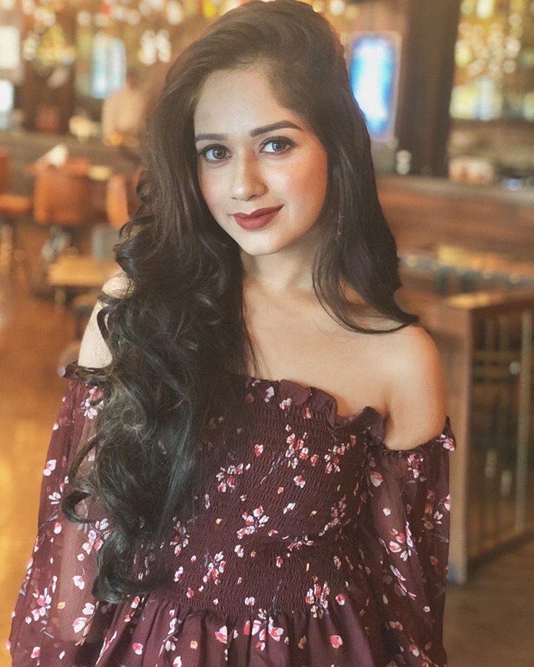 Beautiful Jannat Zubair pics
