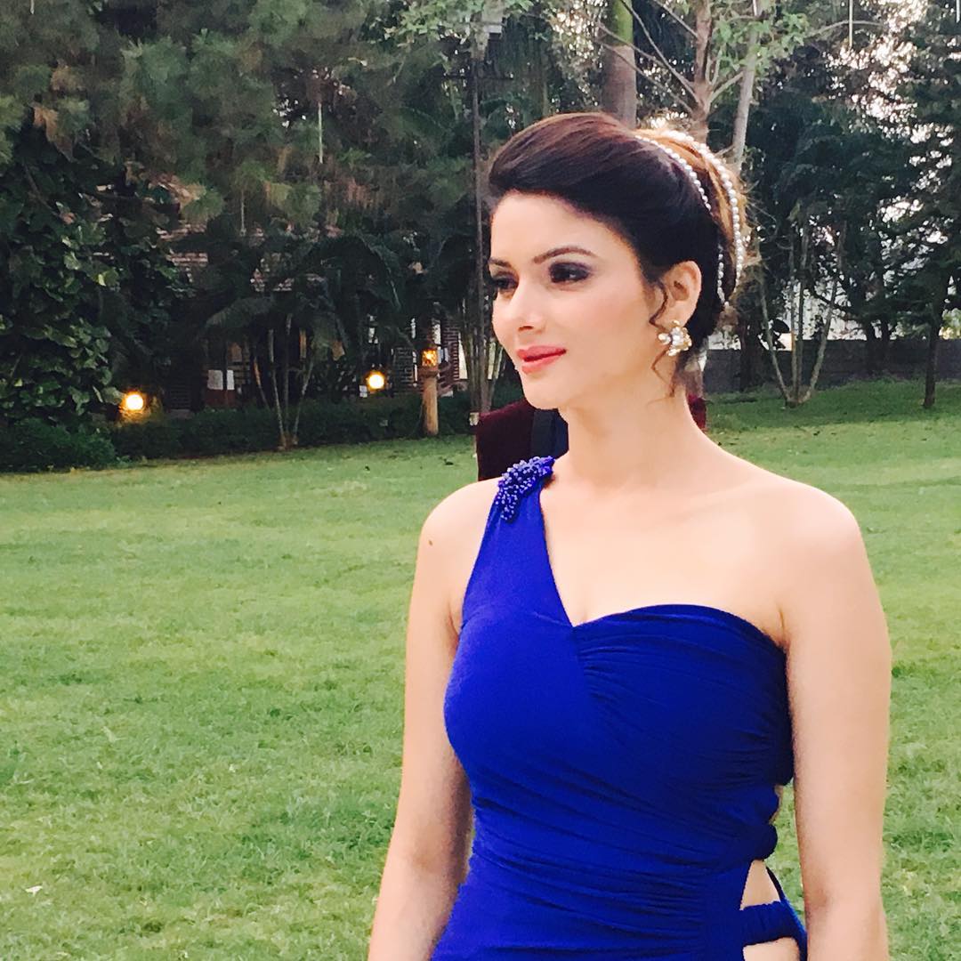 Maximum newz- latest photos and bios