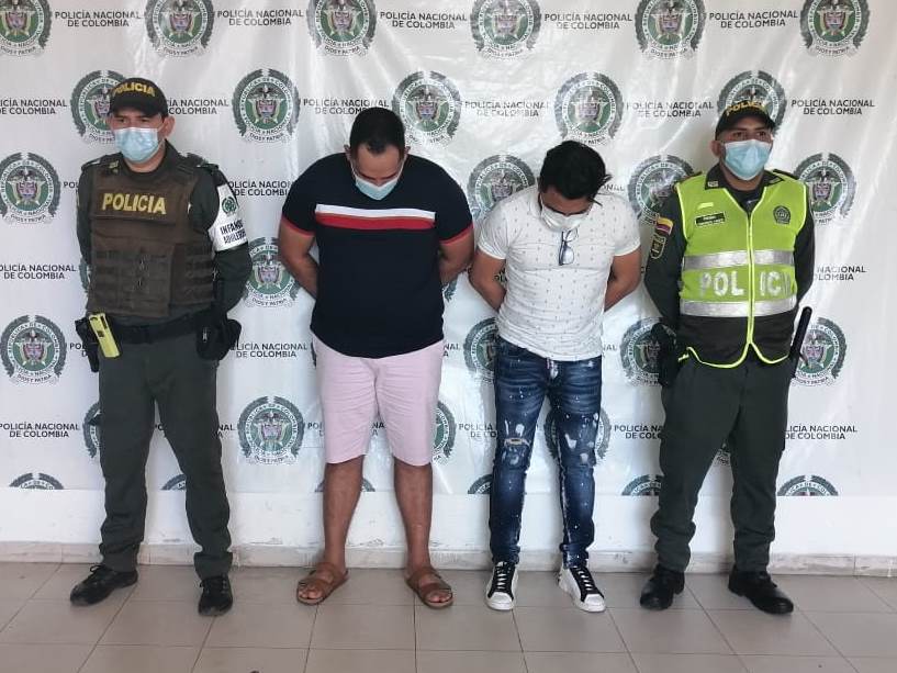 Policía Cesar captura en Valledupar a ‘El Billarista’ y su cómplice https://www.notasrosas.com/Policía Cesar captura en Valledupar a ‘El Billarista’ y su cómplice