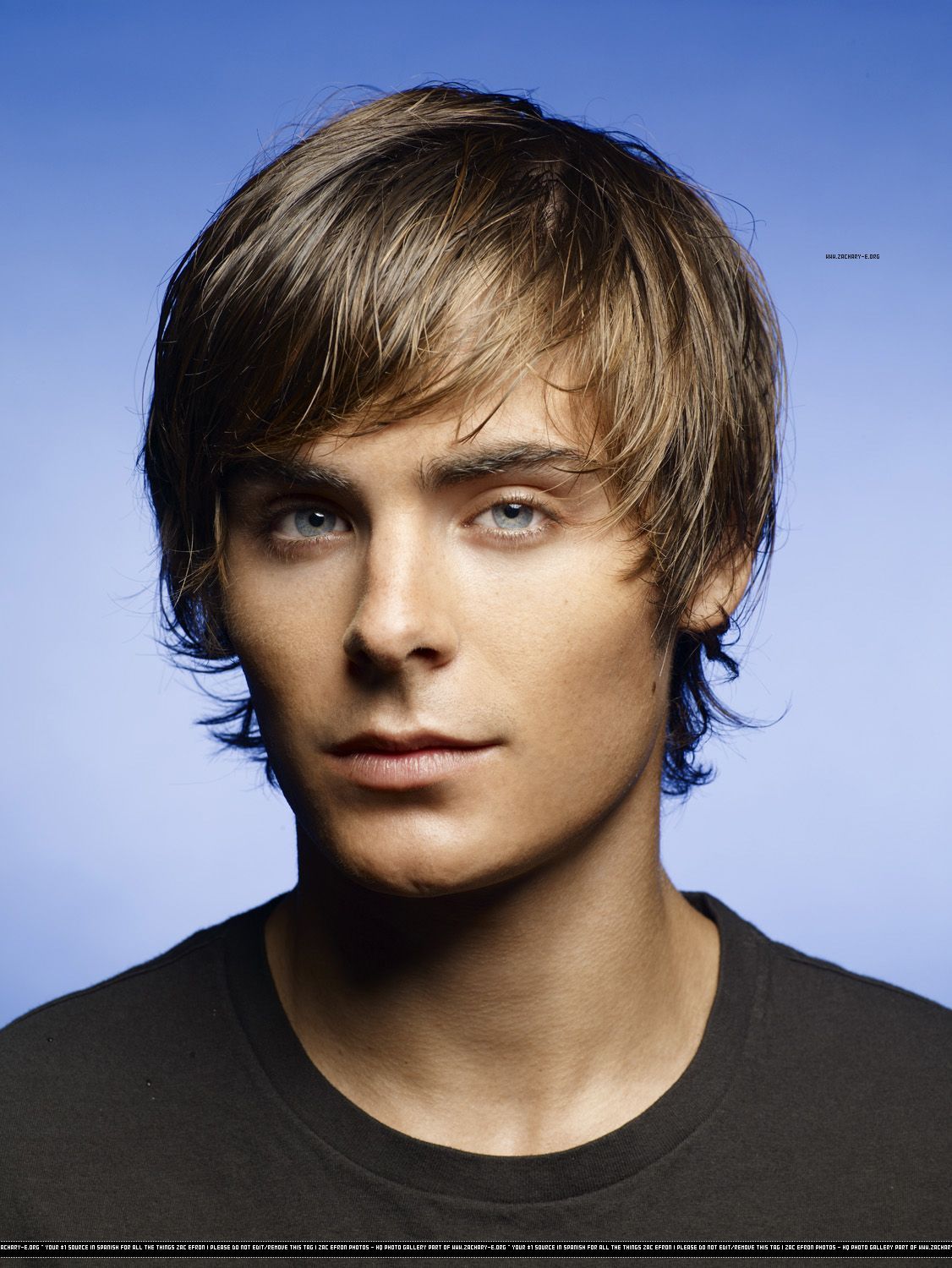 http://1.bp.blogspot.com/-tiQthdkyQsY/TbKfIaaGKeI/AAAAAAAAA8A/3zYBVPQ8z_c/s1600/Zac-Efron-zac-efron-2209015-1126-1500.jpg