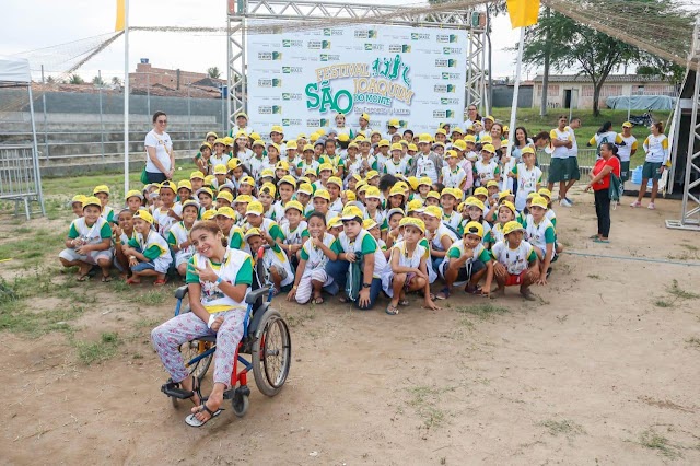 Festival de Esporte e Lazer reune mais de 4 mil crianças e adolescentes em São Joaquim do Monte