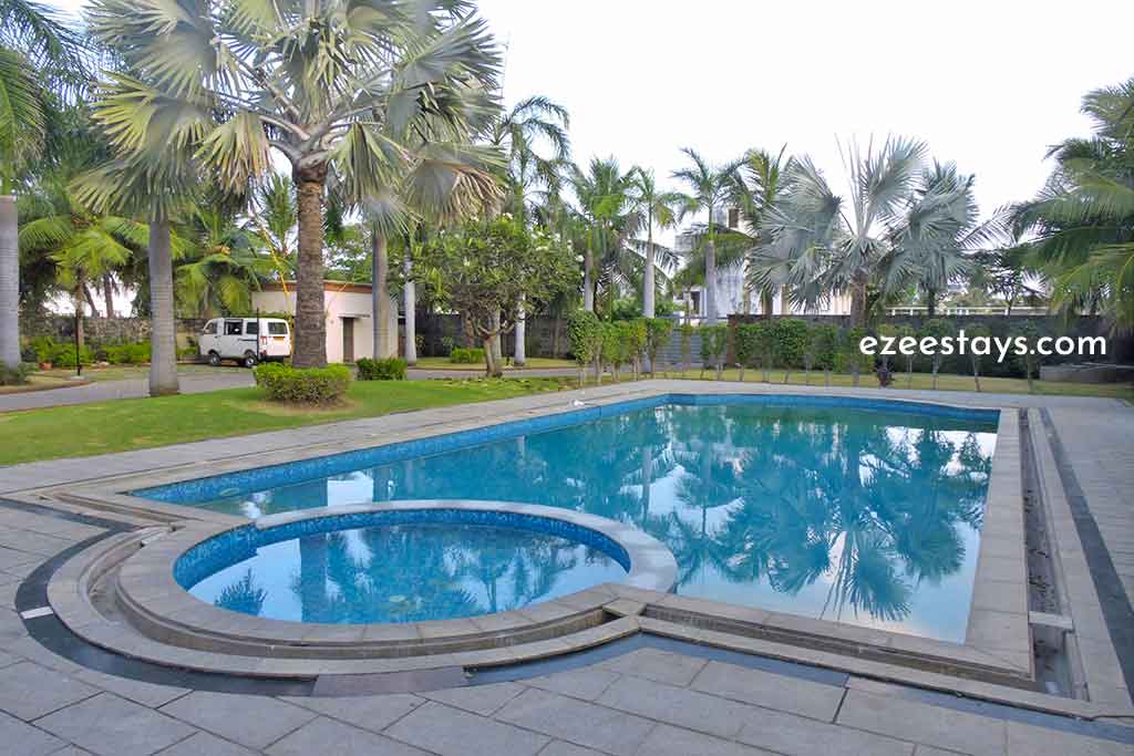ecr beach house with swimming pool