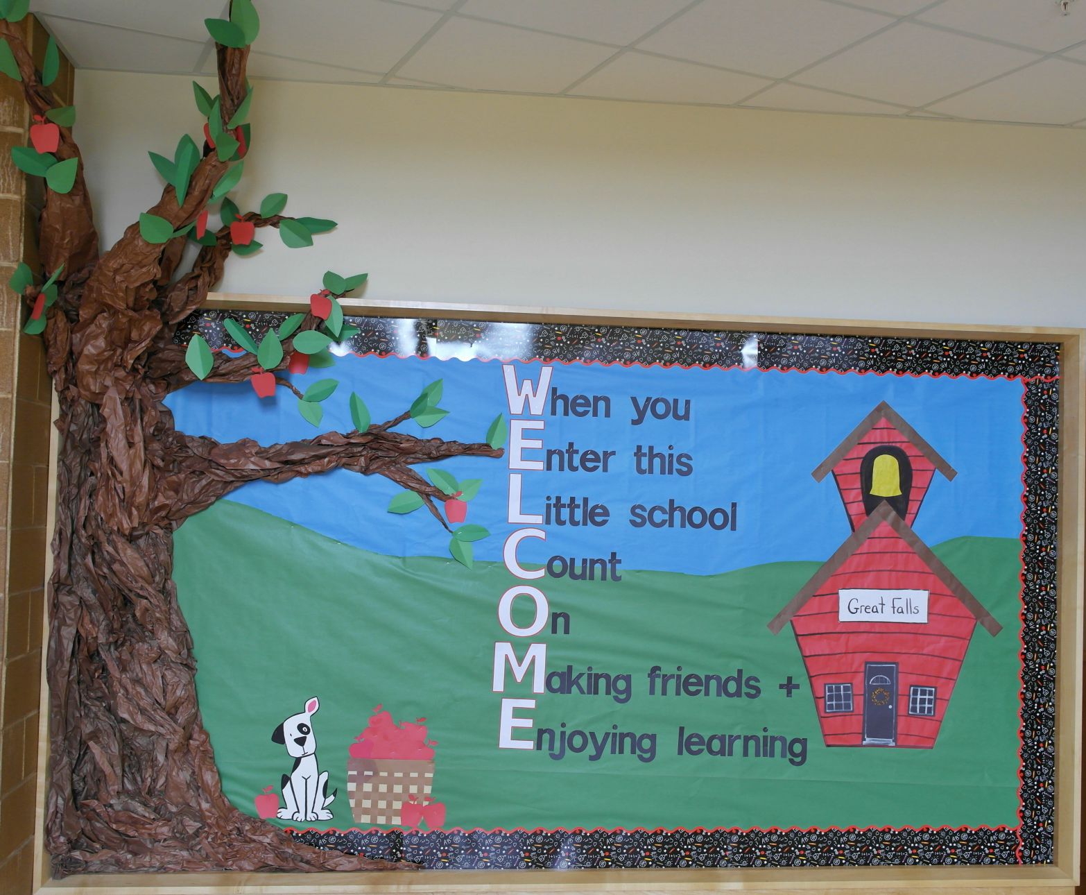 Folded Gingham: First Day of School Kids and Bulletin Boards...