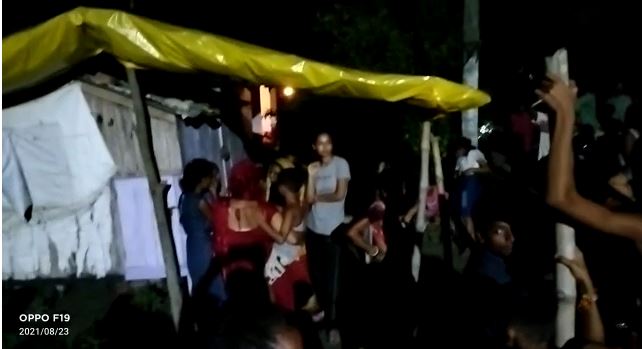 गांव में चल रहा था बड़े लेवल का Sex Racket, आपत्तिजनक स्थिति में 14 गिरफ्तार