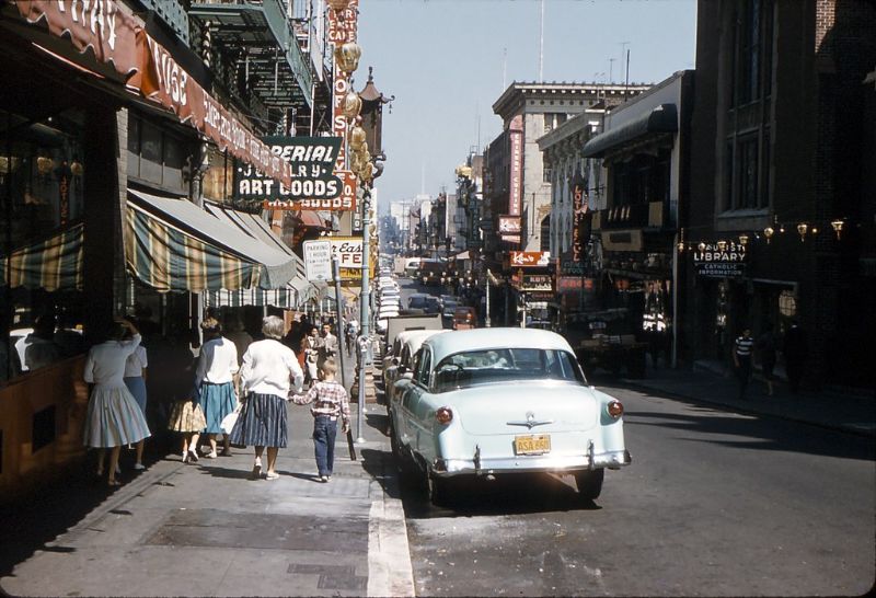 Amazing Color Pics Capture Street Scenes of San Francisco in the 1950s ...